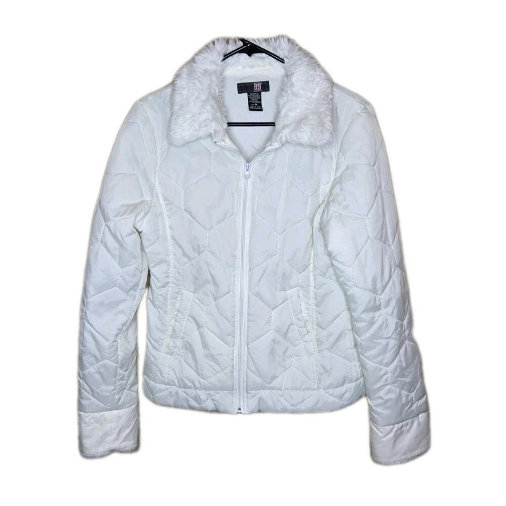 White Quilted Jacket with Faux Fur Collar Size Medium Full Tilt